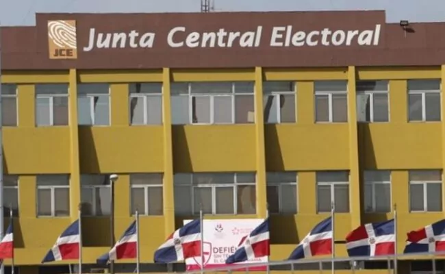 JCE recuerda a los aspirantes que fundar un nuevo partido político exige cumplir con requisitos legales